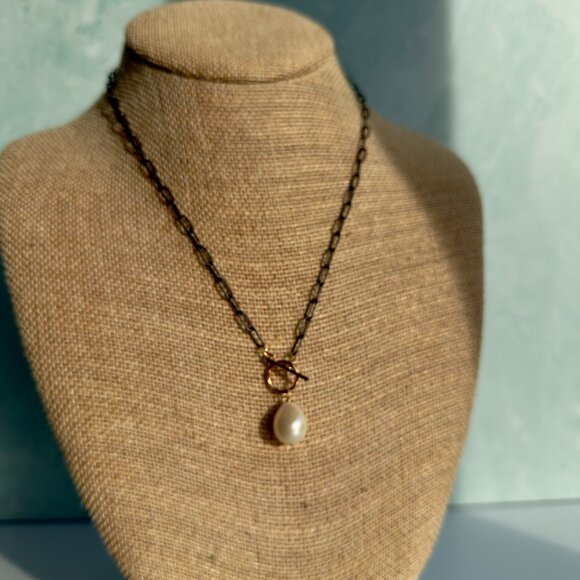 Oxidized Sterling Silver and Cultured Pearl Neckace T-Bar Clasp - Picture 2 of 5